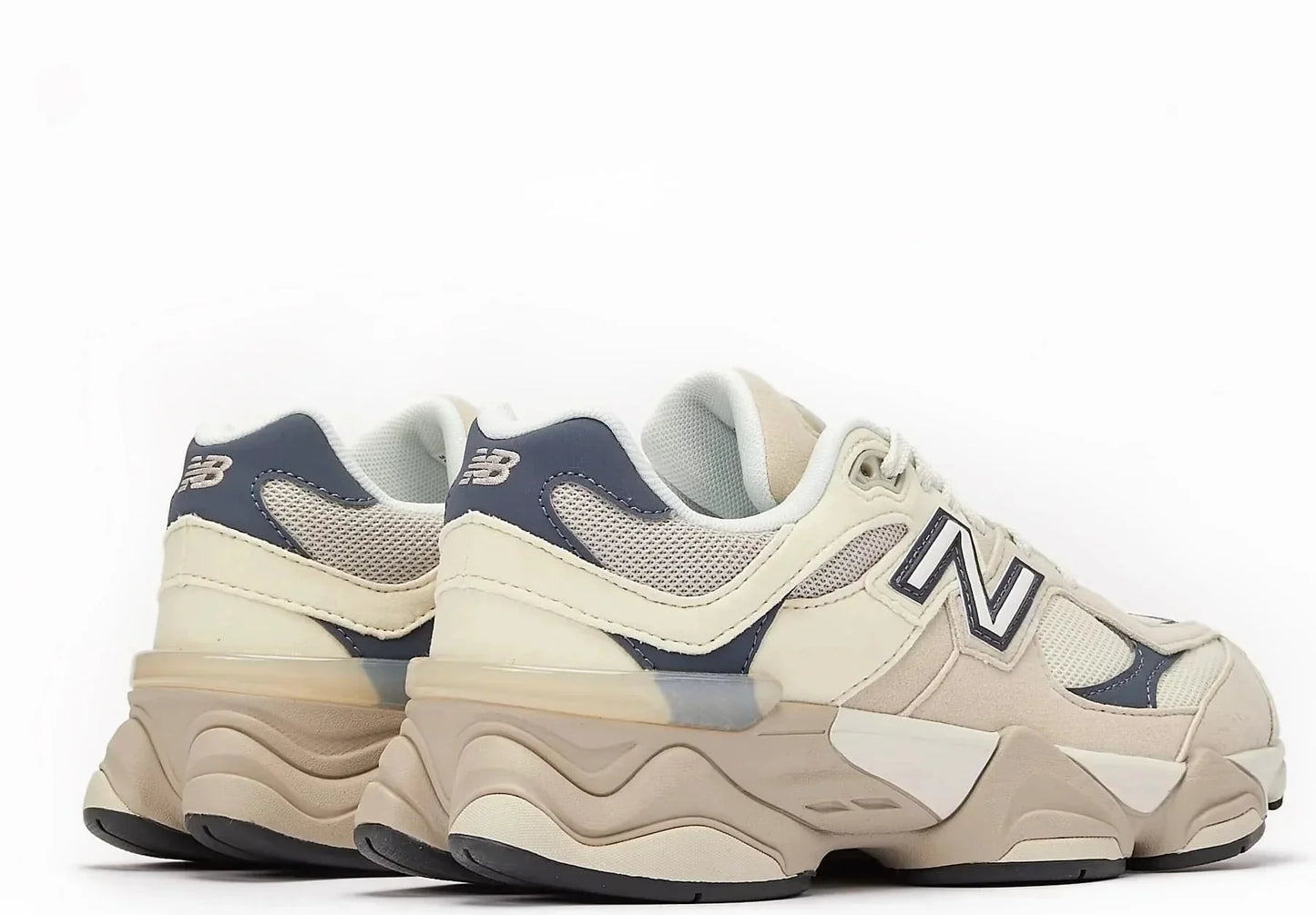 9060 'Moonrock Linen'