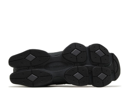 9060 'Triple Black Leather'