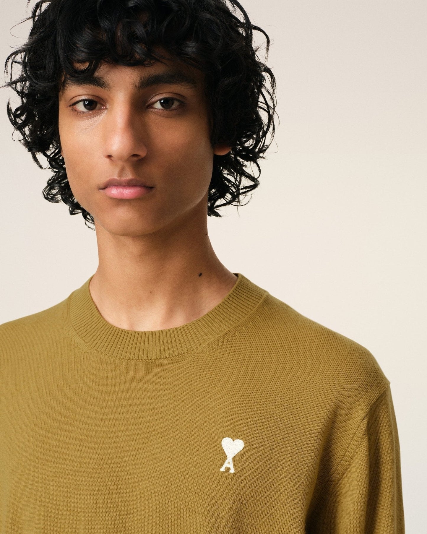 MUSTARD WOOL CREW NECK SWEATER