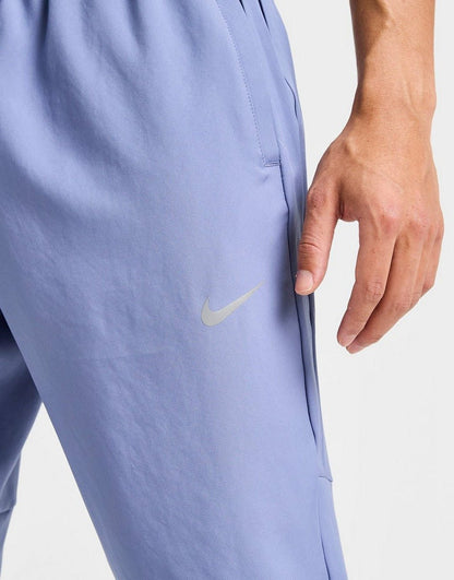 Nike Challenger Woven Track Pants