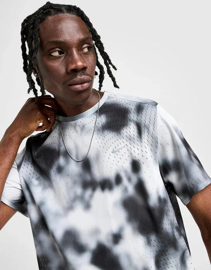 NK T-shirt imprimé Run Division