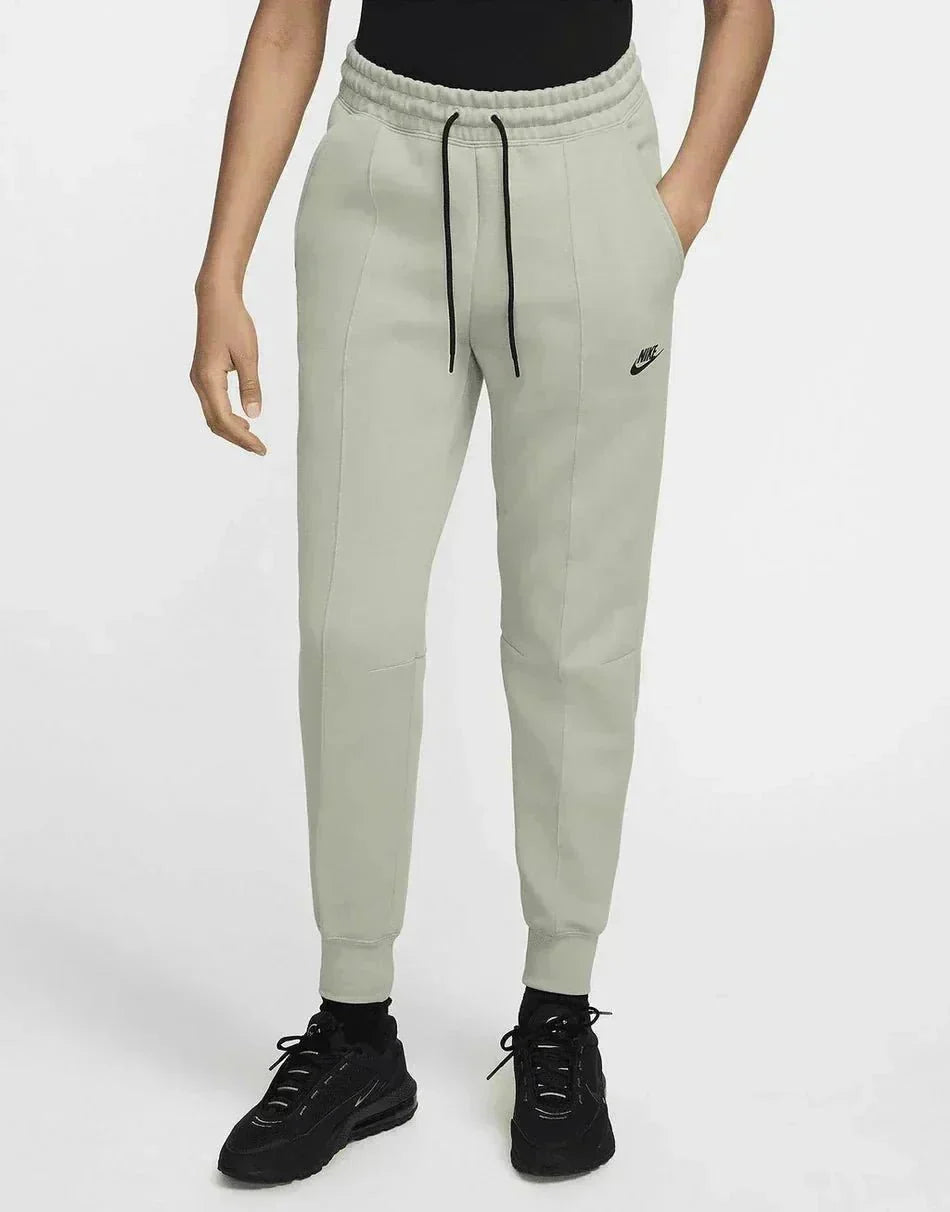 NK Tech Fleece Joggers